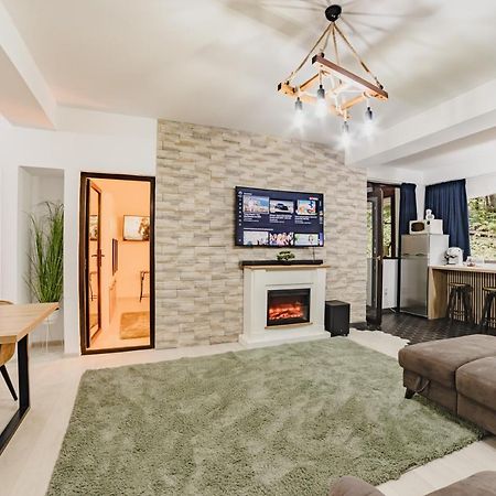 Prestige Luxury Apartment Предеал Екстериор снимка