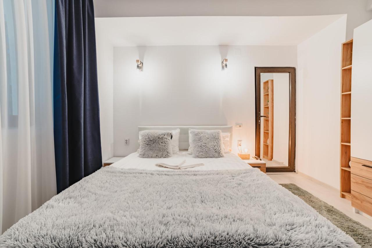 Prestige Luxury Apartment Предеал Екстериор снимка