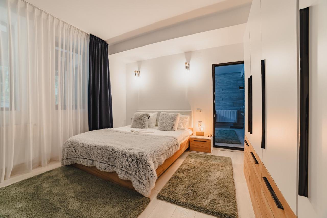 Prestige Luxury Apartment Предеал Екстериор снимка